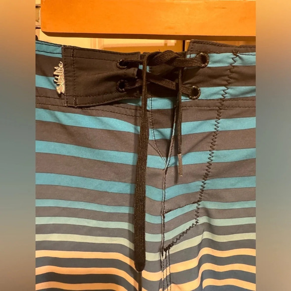 Salt Life Men’s Swim Trunks Sz 30 - Picture 2 of 7